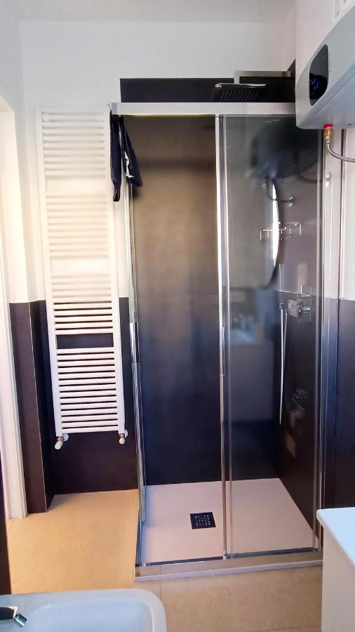 Appartement Alimagia à Lecco Extérieur photo